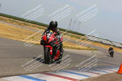 media/May-15-2023-TrackDaz (Mon) [[29bc01ea77]]/B Group/220pm (Wheelie Bump)/
